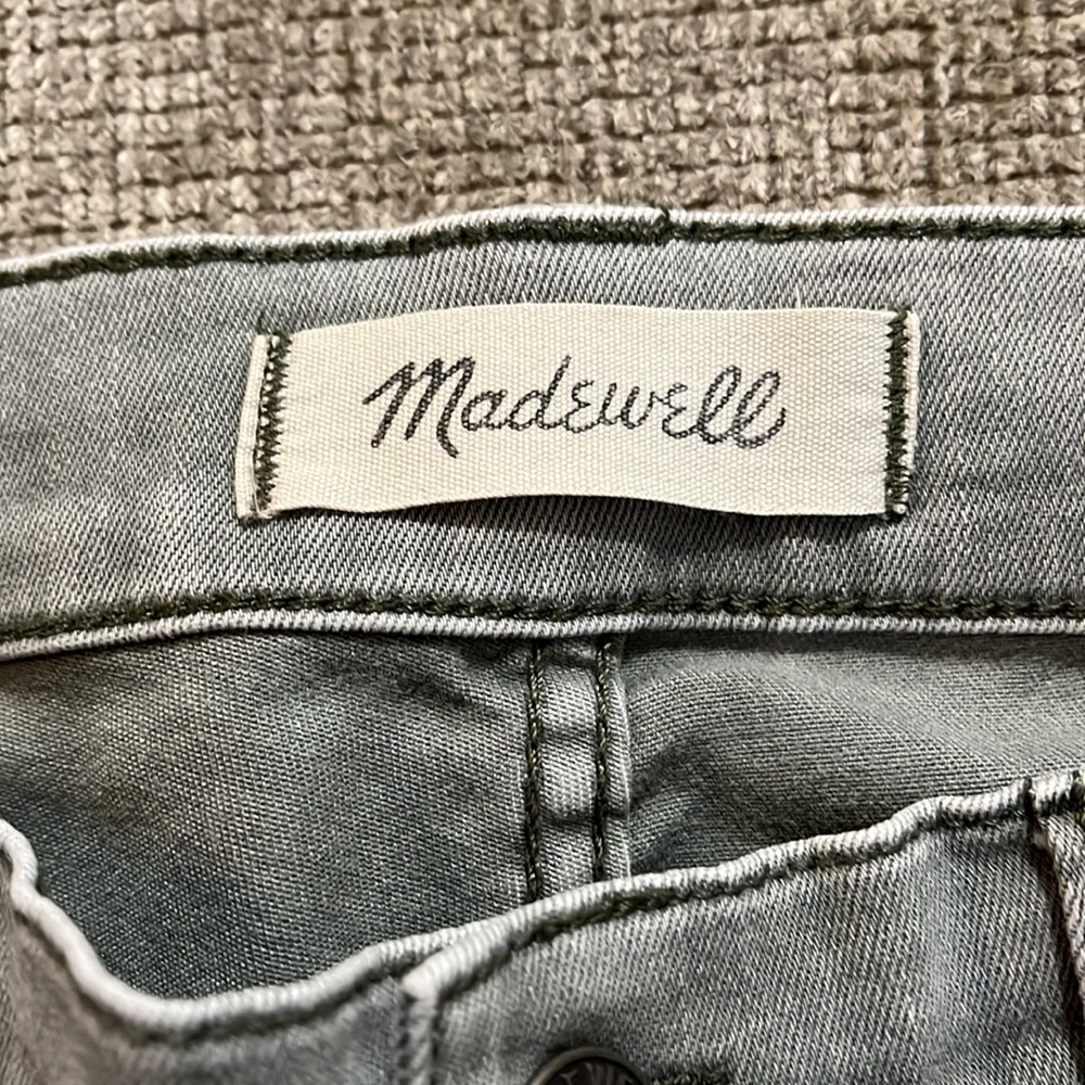 Madewell 9” High Rise Skinny Jeans - Picture 3 of 7